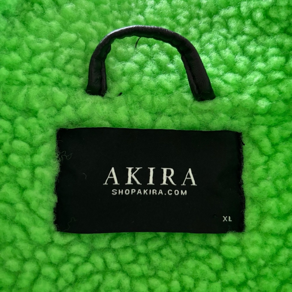 AKIRA Label La Vida Lime Crime Pleather Sherpa Coat Faux Leather Neon 💚 Size XL - Picture 10 of 16